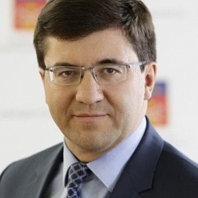 Евгений Никора