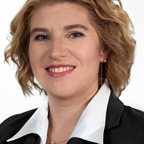 Елена Саратцева