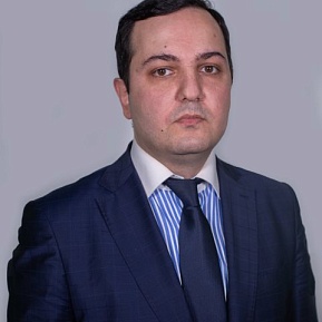 Бениамин Шахназаров