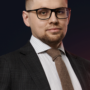Артем Антонов