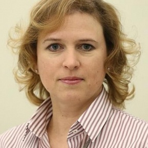 Светлана Никонова