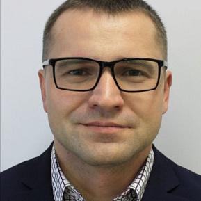 Денис Карпенко