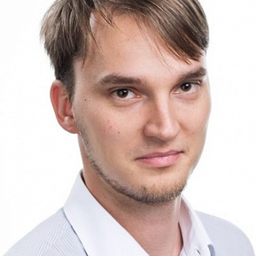 Сергей Макаров