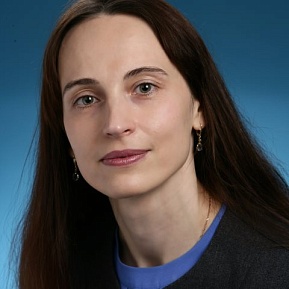 Елена Довгань