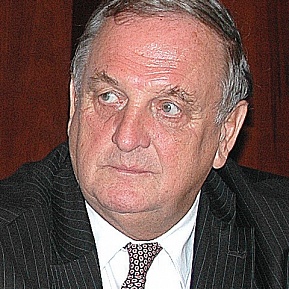 Петер Мигок