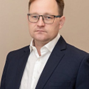 Вячеслав Леонов