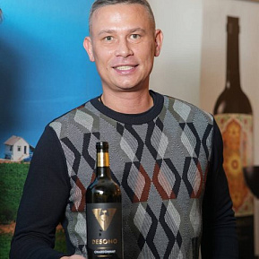 Дмитрий Зверев