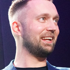 Аркадий Киселев