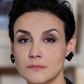 Елена Истягина-Елисеева