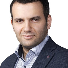 Тигран Саакян