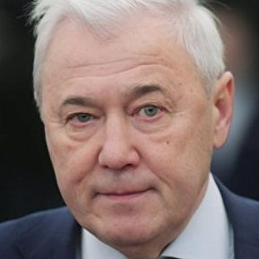 Анатолий Аксаков