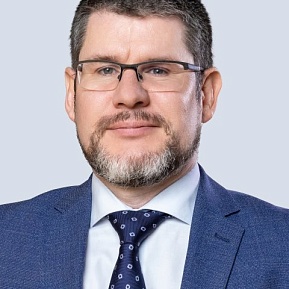 Андрей Максимов