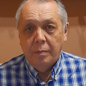 Александр Кадырбаев