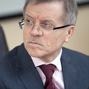 Александр Соколов