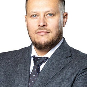 Павел Сниккарс