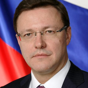 Дмитрий Азаров