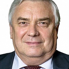 Владимир Разумов