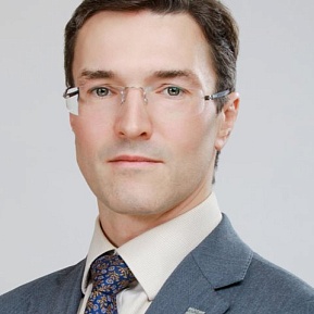 Сергей Белов