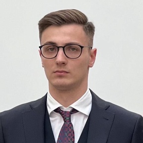 Павел Орехов