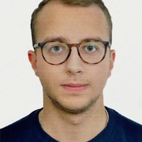 Арсений Тимичев