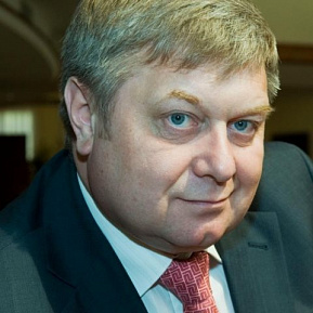 Юрий Пихтовников