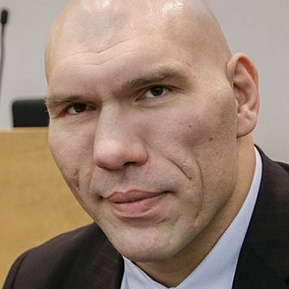 Николай Валуев