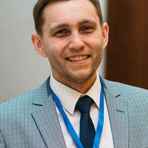Денис Богатов