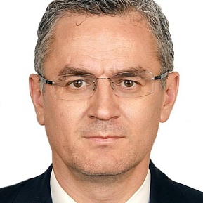 Артур Люкманов