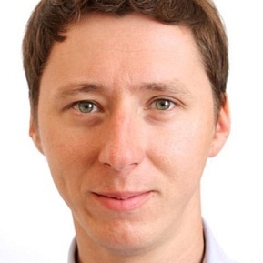 Олег Ракитов