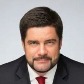 Дмитрий Панов