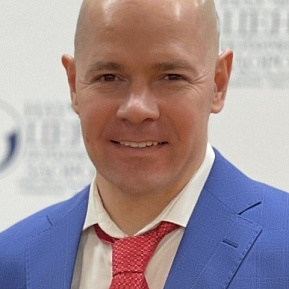 Василий Генералов