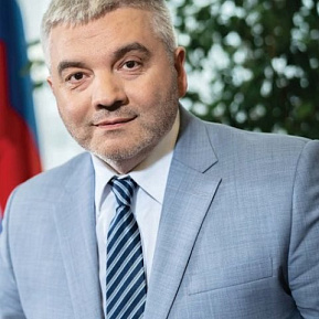 Артак Камалян