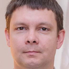 Дмитрий Максименко