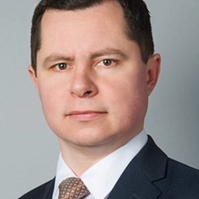 Александр Фирсов