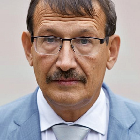 Михаил Ахмелкин