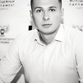 Кирилл Макаров
