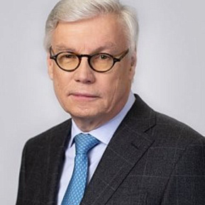 Владимир Попов