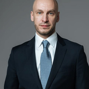Александр Молотников