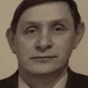 Игорь Лобач