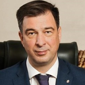 Владимир Строев