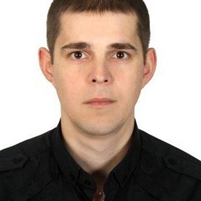 Александр Лазуткин