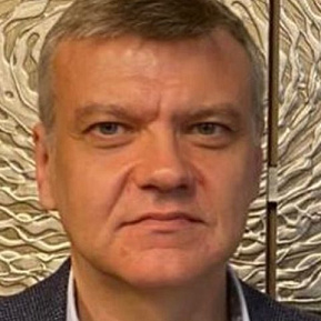 Александр Зажигалкин
