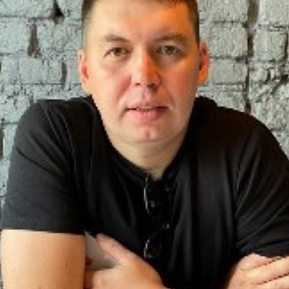 Александр Колобов