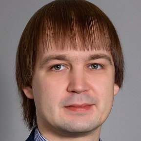 Антон Гусев