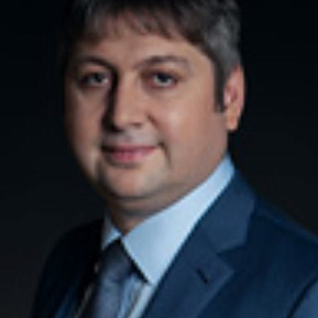 Олег Фомичев