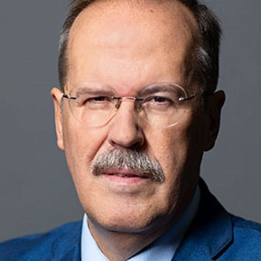 Александр Волеводз