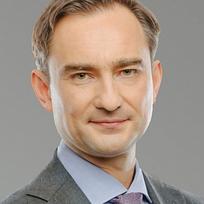 Алексей Иванов