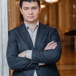 Александр Гайдуков