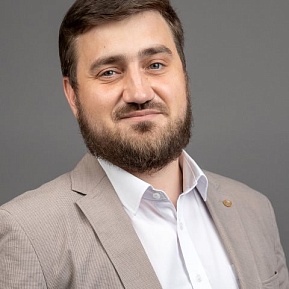 Олег Рождественский